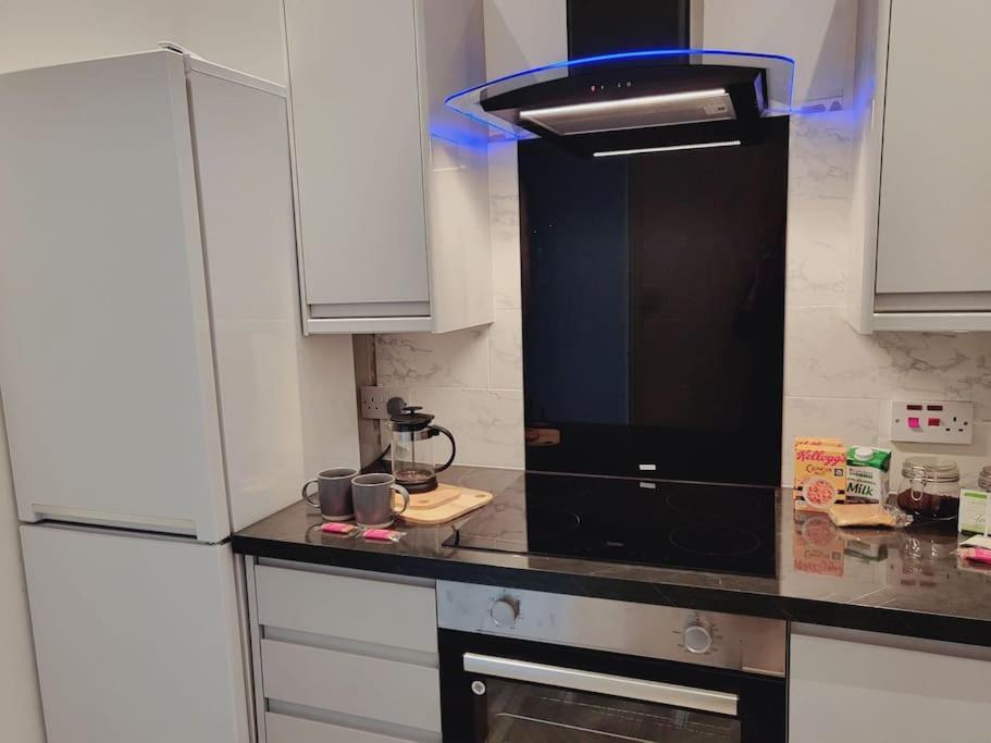 شقة High Street, 2 Bed, Newly Refurb ليمينغتون المظهر الخارجي الصورة