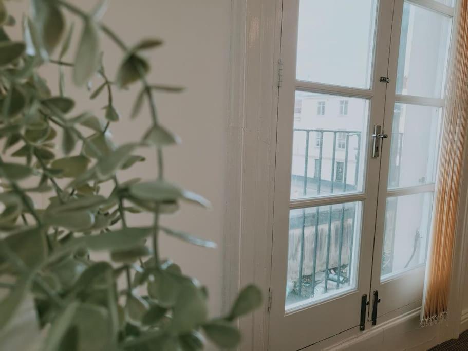 شقة High Street, 2 Bed, Newly Refurb ليمينغتون المظهر الخارجي الصورة